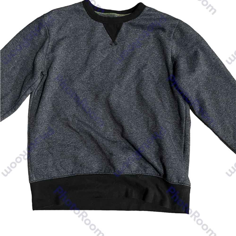 Athletic works crewneck